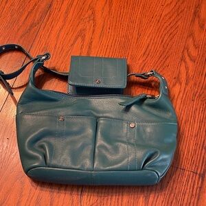 Stone Mountain Accessories Teal Leather Shoulder Bag